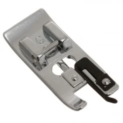 BERNETTE Overlockfuß G