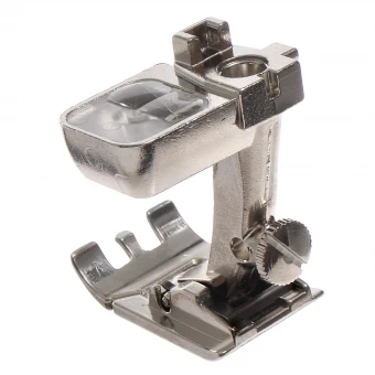 Bernina Knopflochfuß Nr. 3C 2 Bernina Knopflochfuß Nr. 3C – Bild 2