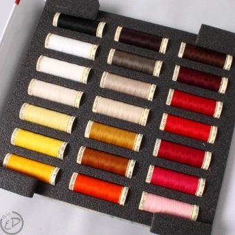 Gütermann Nähfaden - Album 42 Farben 2 Gütermann Nähfaden - Album 42 Farben – Bild 2