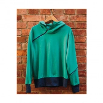 Hoodies- Selbst Genähte Kapuzen-Pullover Mit Trendy Extras 2 Hoodies- Selbst Genähte Kapuzen-Pullover Mit Trendy Extras – Bild 2