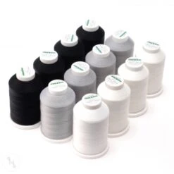 Madeira Overlockbox - Farbsortierung 1