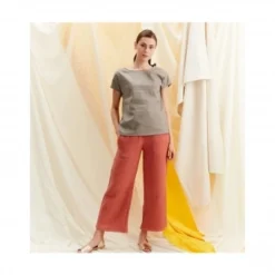 Slow Fashion - Zeitlos Gestylt & Nachhaltig Genäht -Nahmaschine Shop topp slow fashion zeitlos gestylt und nachhaltig genaeht lange hose